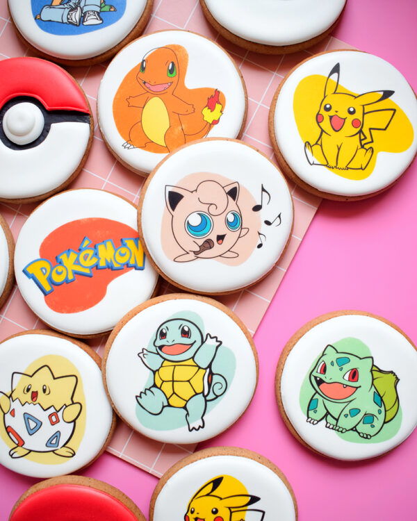 Zestaw 10 okrągłych pierniczków pokémon