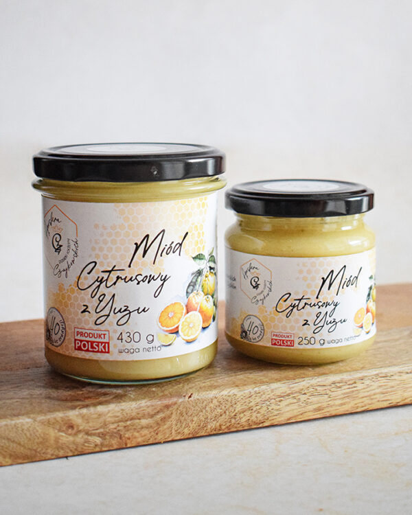 Miód Cytrusowy z Yuzu - Apisfera Pasieki Rodziny Czajkowskich
